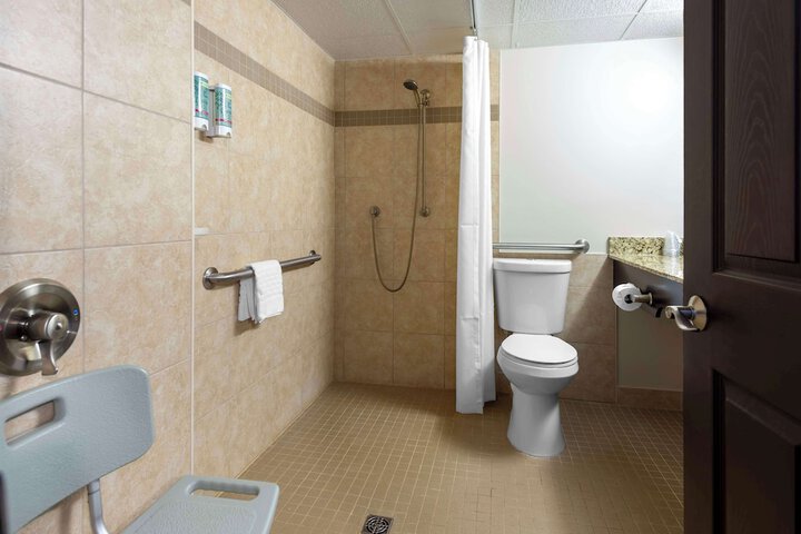 Room 43 of 58