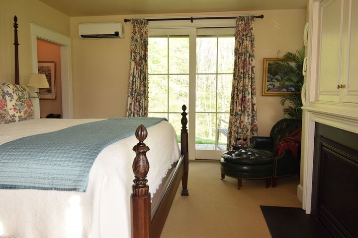 Room 7 of 29