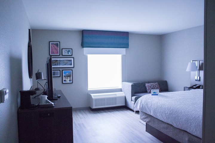 Room 46 of 89
