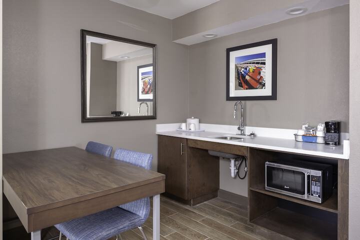Hampton Inn & Suites Concord / Charlotte