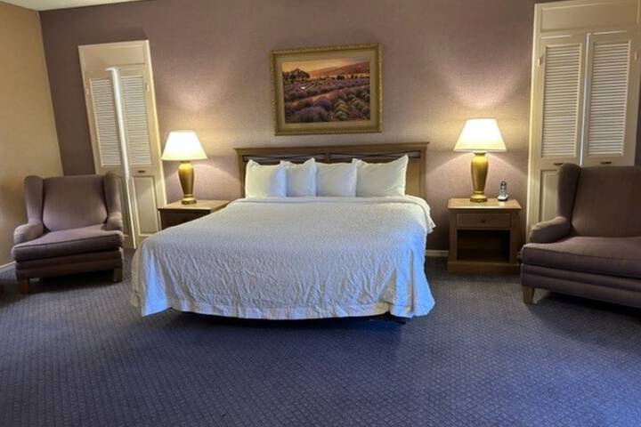 Room 22 of 56