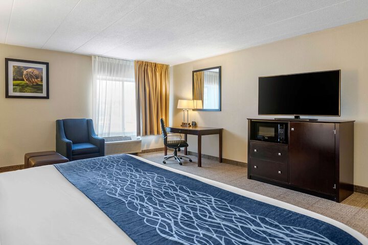 Room 28 of 45