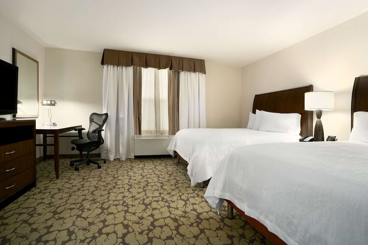 Room 10 of 45