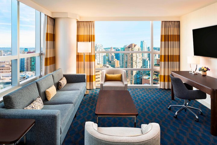 Room 43 of 105