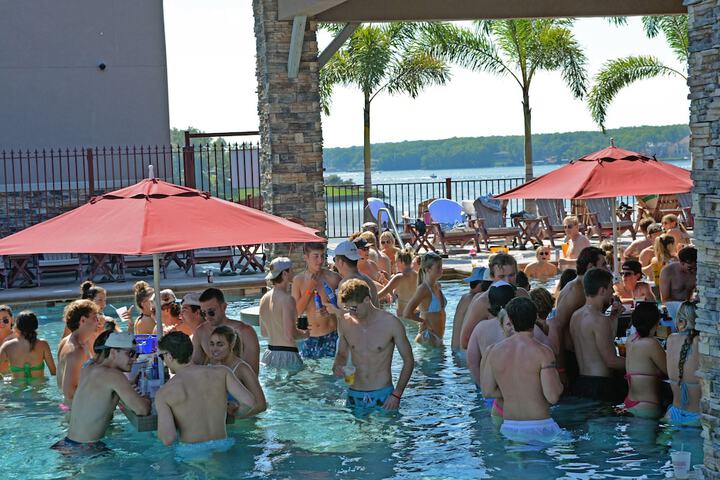 Pool 22 of 148