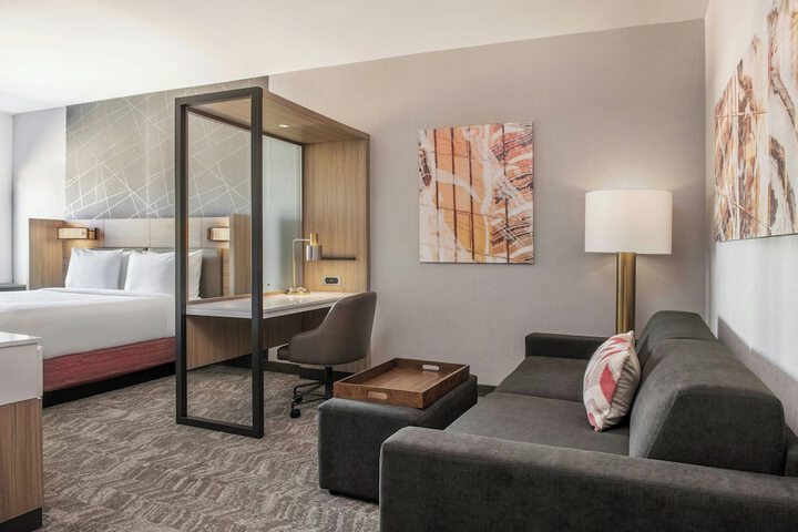 Room 19 of 27