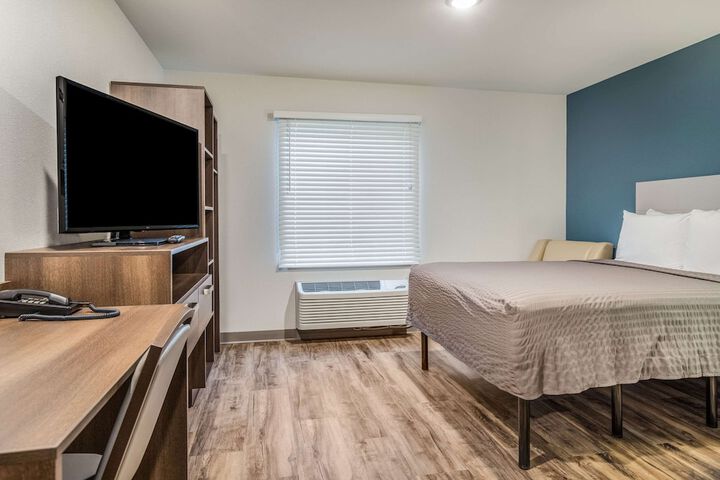 Room 20 of 33