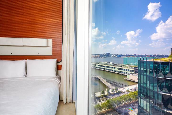 Room 21 of 110