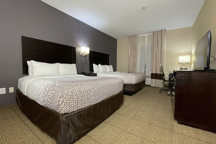Room 5 of 15