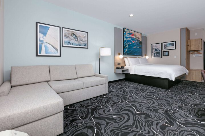 Room 36 of 45