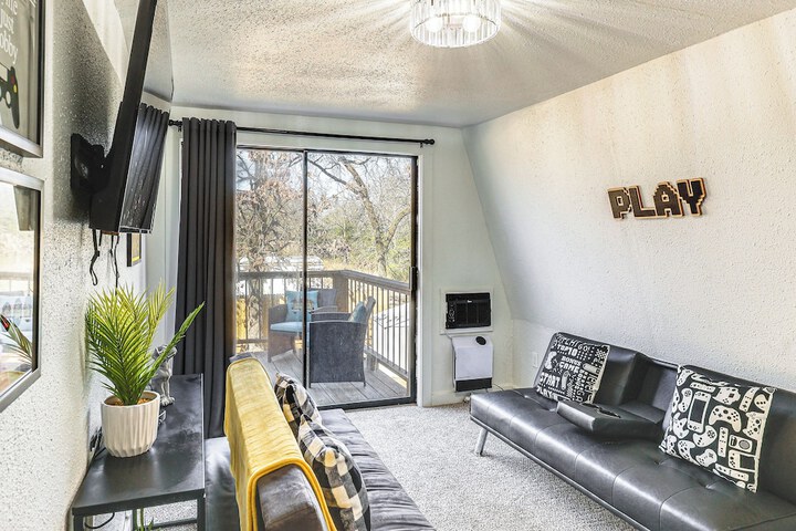 Family-friendly Broken Bow Home w / Grill!