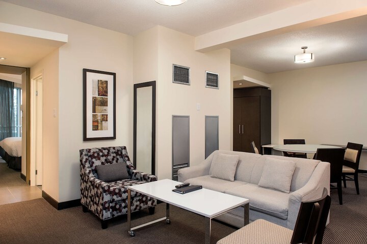 Room 26 of 101