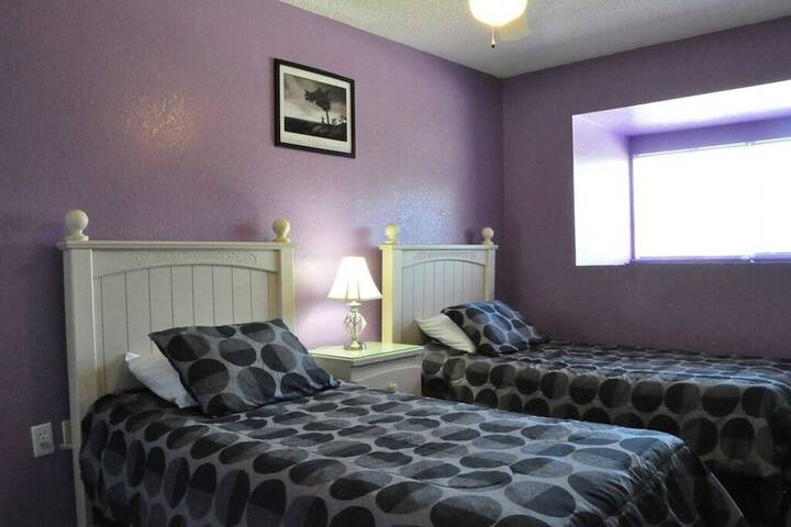 Room 14 of 26