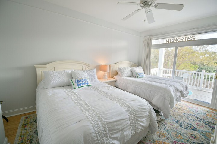 Lachicotte Vacation Rentals