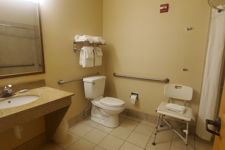 Room 19 of 47