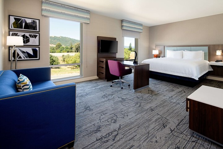 Room 19 of 42