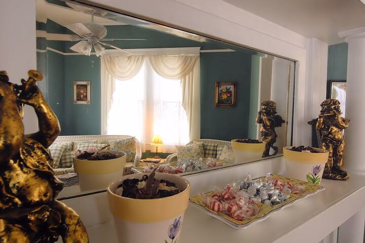 Hotel Interior 10 of 28