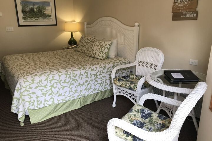 Room 111 of 157