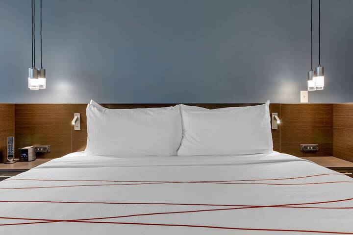 Room 40 of 45