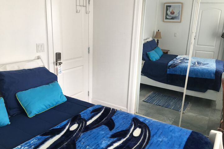 Room 16 of 61