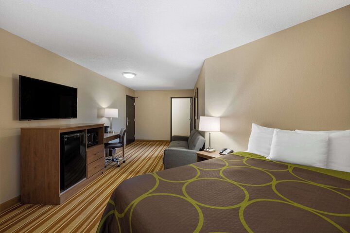 Super 8 by Wyndham O Neill NE