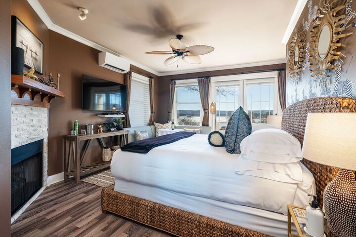 Room 21 of 72