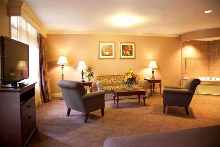 Room 14 of 30