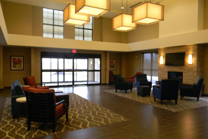 Comfort Suites Youngstown North