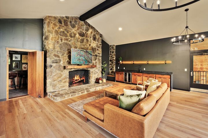 Tremont Lodge & Resort