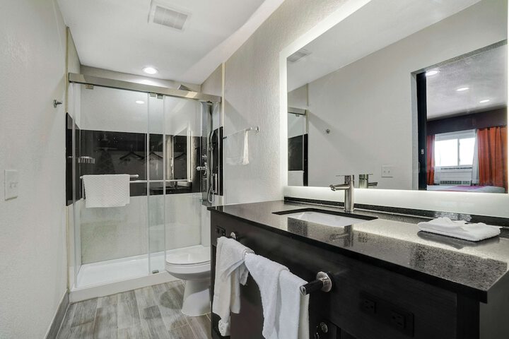 Room 15 of 49