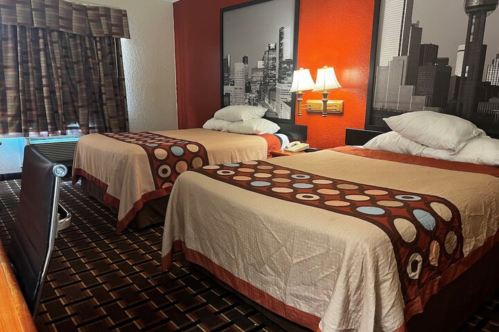 Room 22 of 31