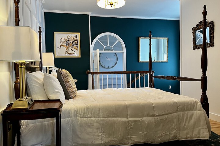 Room 18 of 27