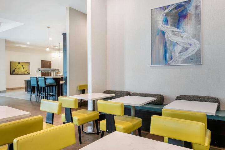 Staybridge Suites St. Petersburg Downtown by IHG