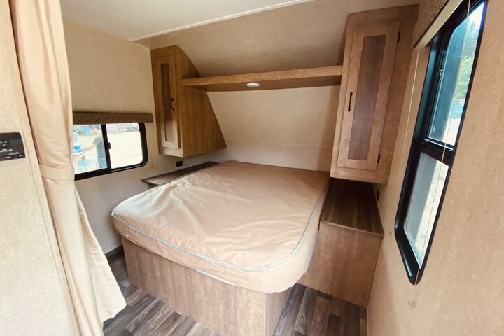 Raines Resort Cabins & RV