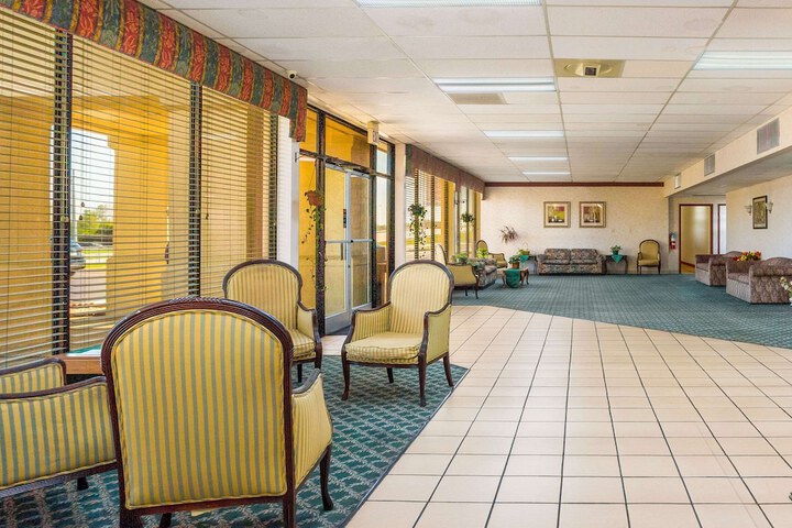 Hotel Interior 25 of 65