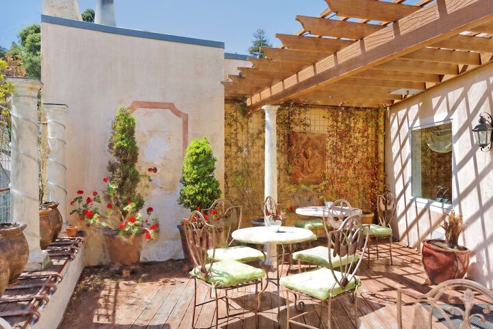 Terrace/Patio 31 of 32