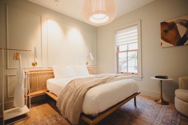 Room 15 of 65