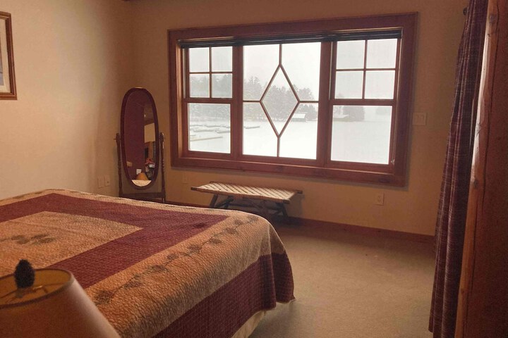Room 184 of 241