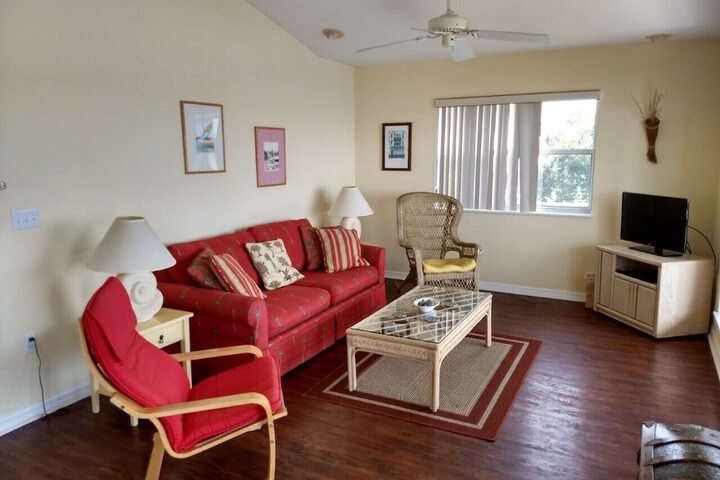 Room 14 of 37