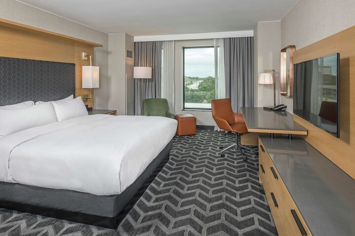 Hilton Des Moines Downtown