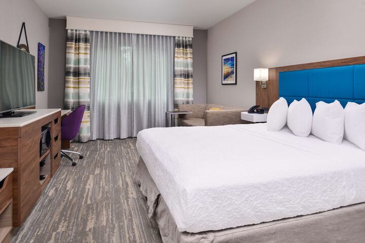 Room 60 of 114