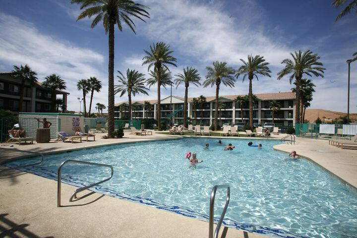Pool 4 of 32