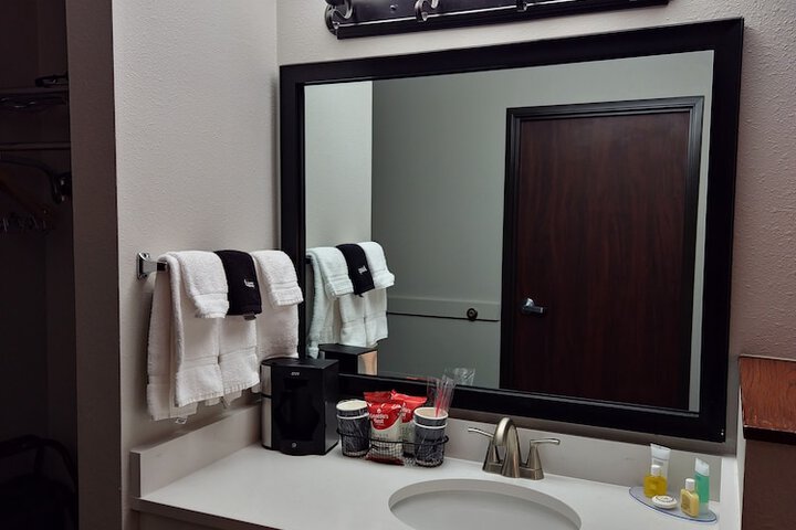Room 82 of 115