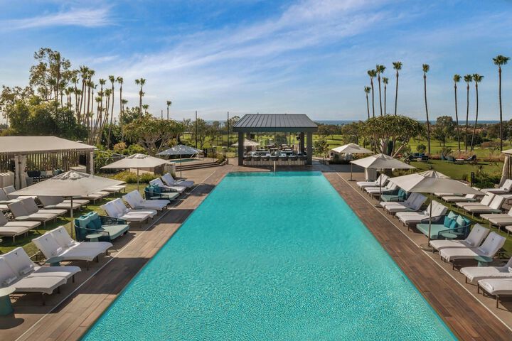 VEA Newport Beach a Marriott Resort & Spa