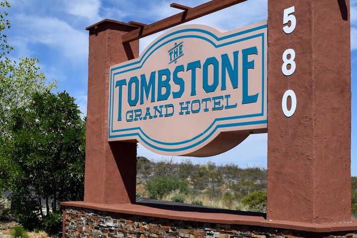 Hotel 15 of 135