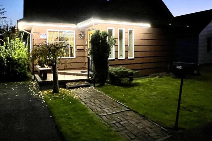 Leahs Homestay in Hoquiam