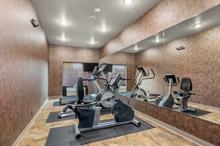 Health and Fitness 75 of 78