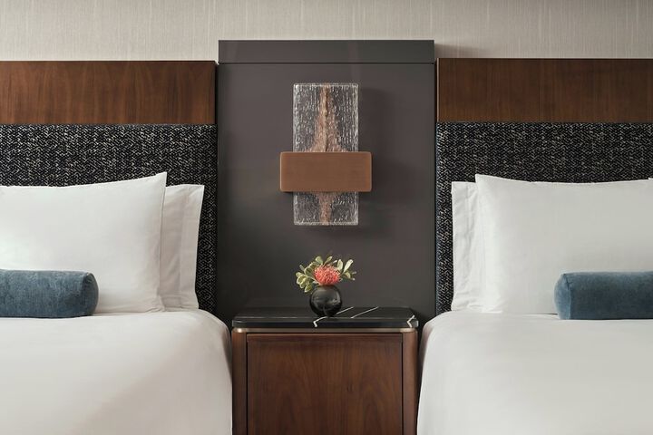Loews Chicago Hotel
