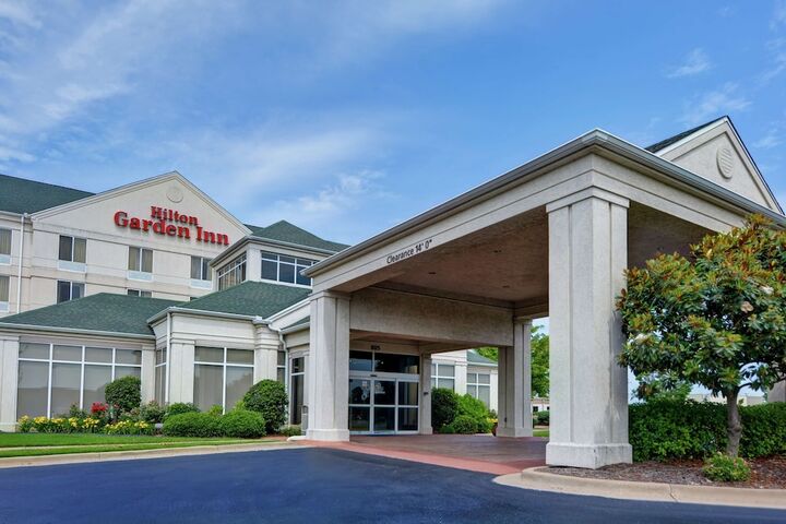 Hotel 2 of 44