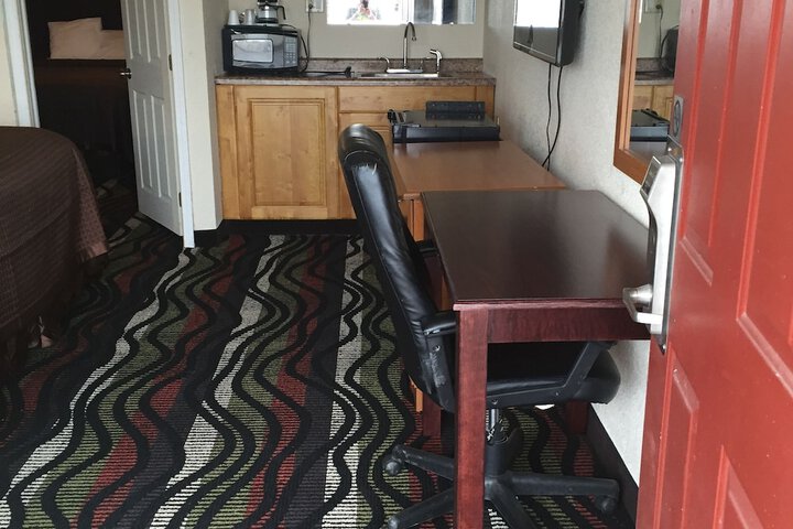 Town and Country Motel